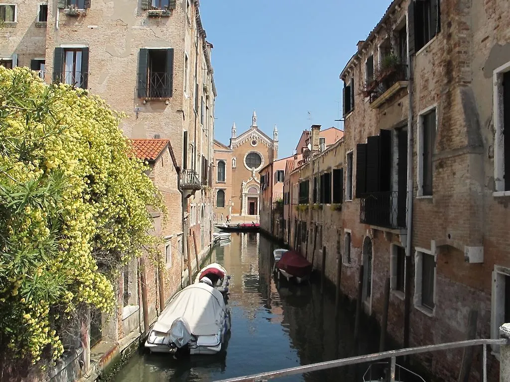 Apartment Casa Di Primavera Venice