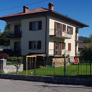 https://la-tita.it-lombardy.com