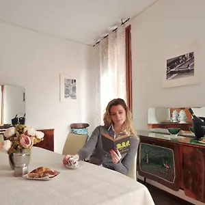 Venetian Mood Bianco Appartement